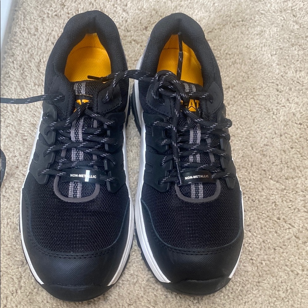 Women’s CAT work shoes